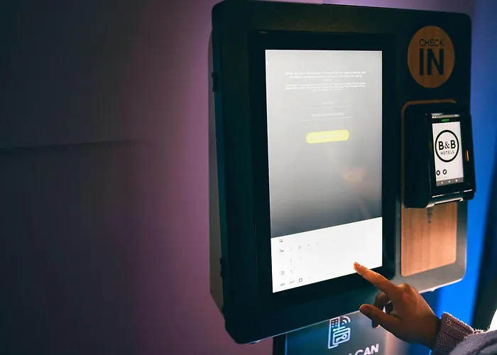 מלון Regensburg-ost 3*